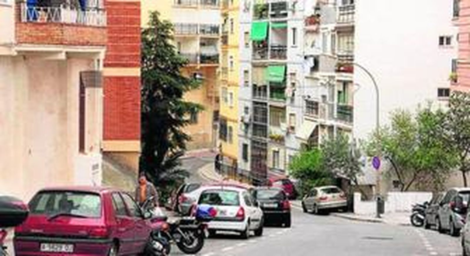 No se crean, en Barcenillas podremos encontrar exactamente los mismos fantasmas que en cualquier otro barrio de Málaga, centro incluido.