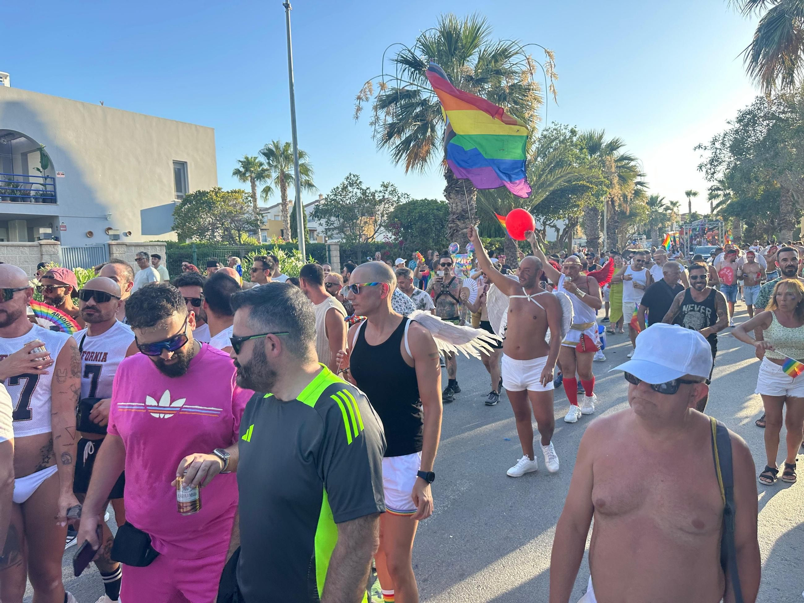 El Gran Desfile del Orgullo de Vera, en imágenes
