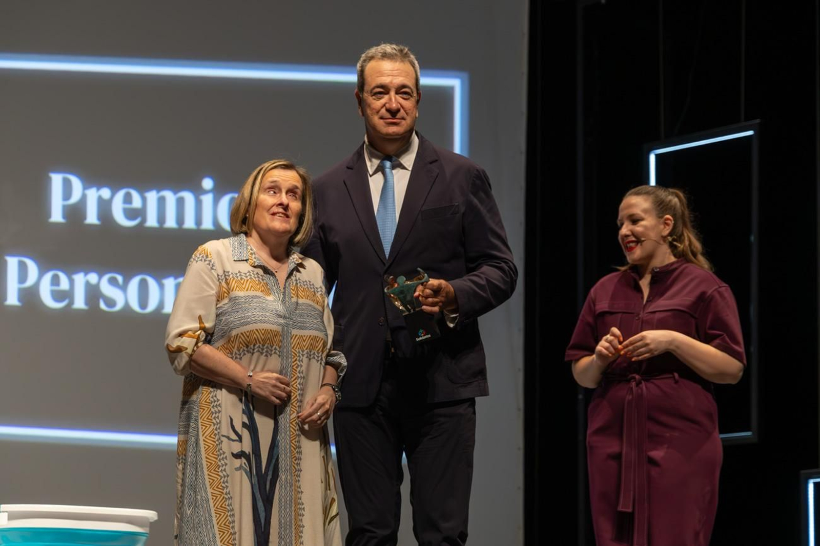 Entrega sus Premios Solidarios Andalucía 2025 del Grupo Social ONCE