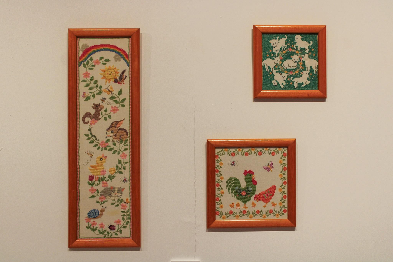 La II Bienal Artistas de la Tribu en el Teatro Cómico de Córdoba, en imágenes