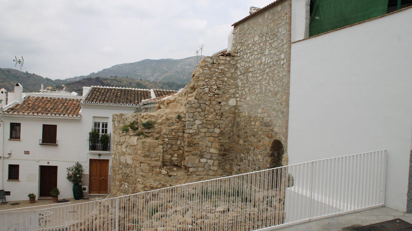 Otra perspectiva del torreón.