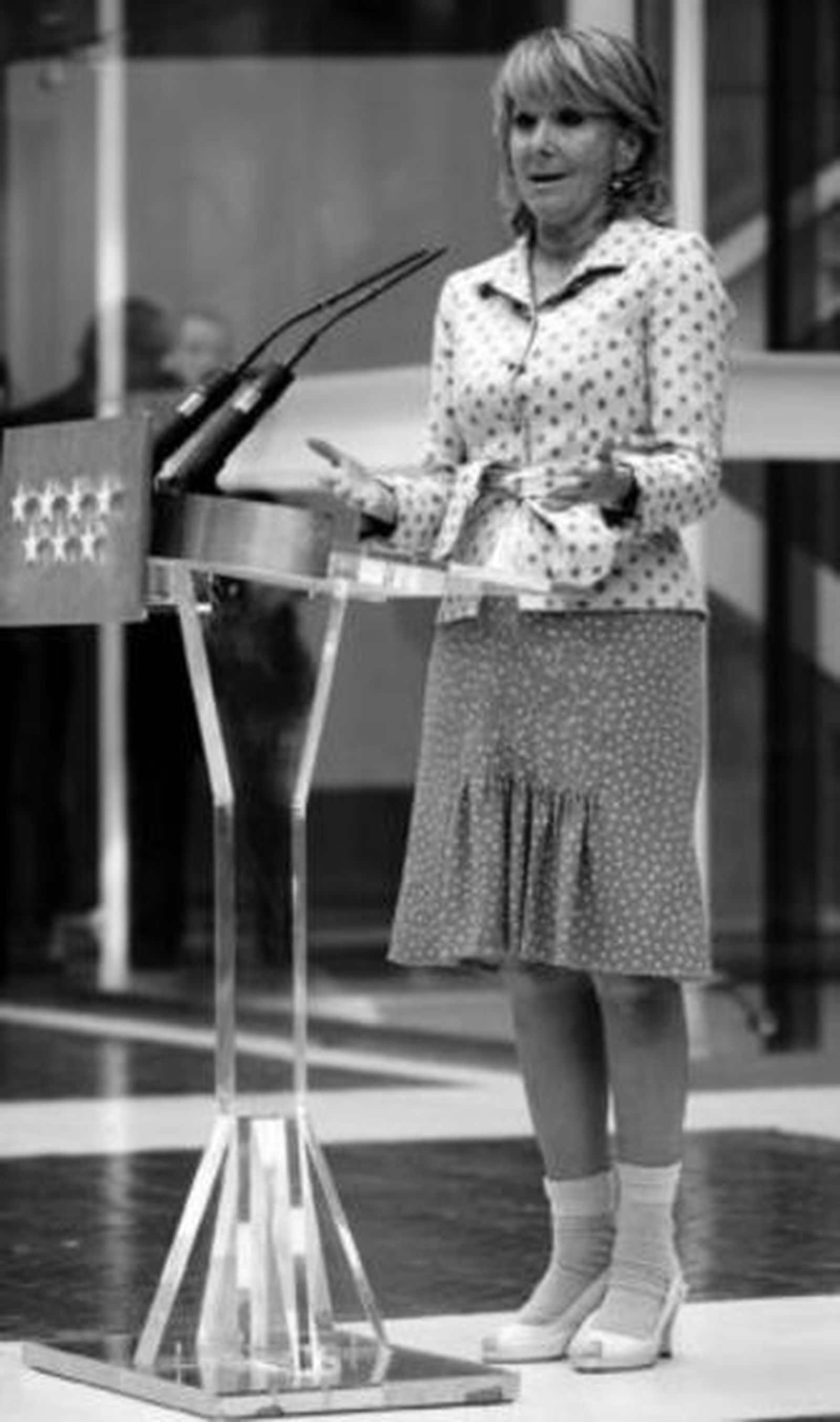 Esperanza Aguirre durante la rueda de prensa.