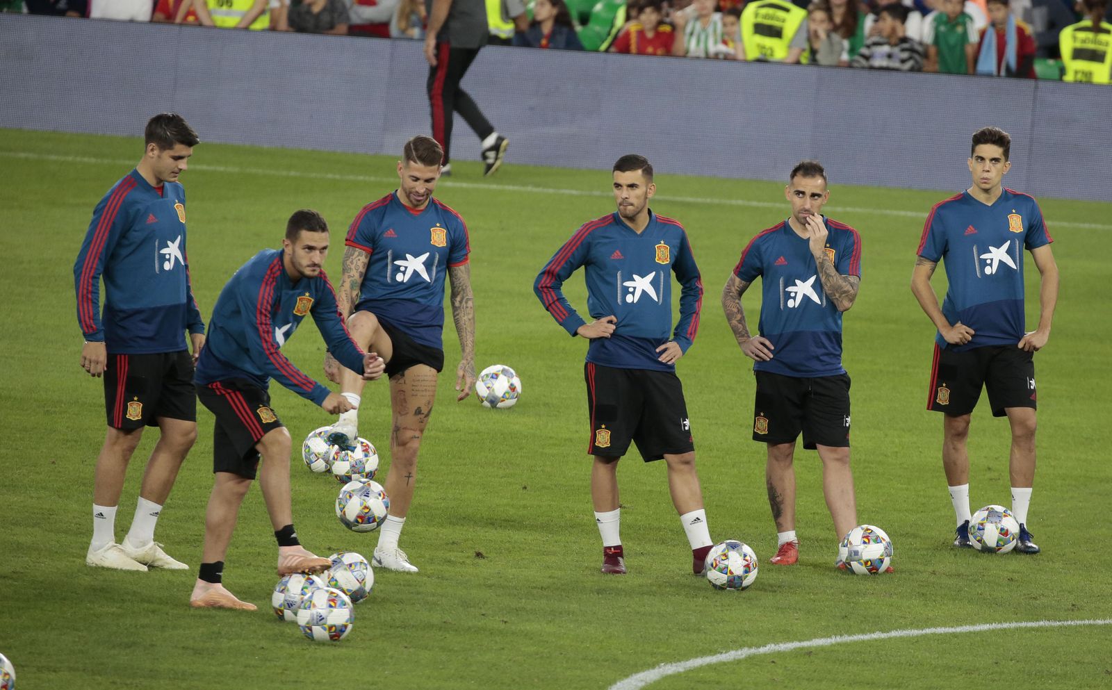 Las imágenes del entrenamiento de España en el Benito Villamarín