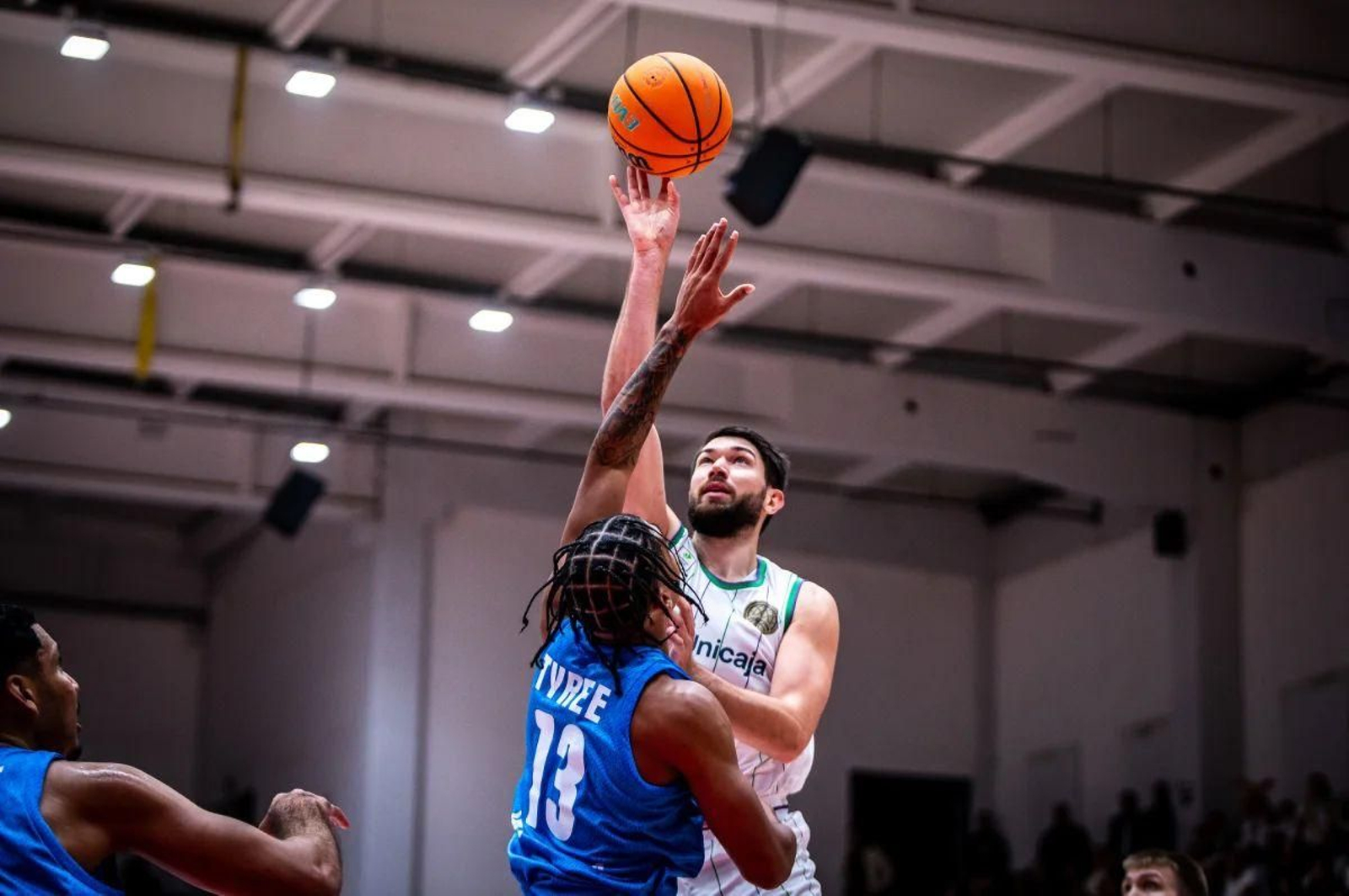Las fotos del Aliaga Petkimspor - Unicaja de BCL
