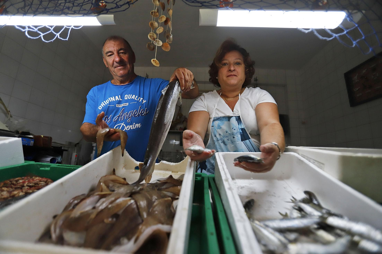 El comercio de cercanía se hace fuerte en los barrios de la ciudad de Huelva