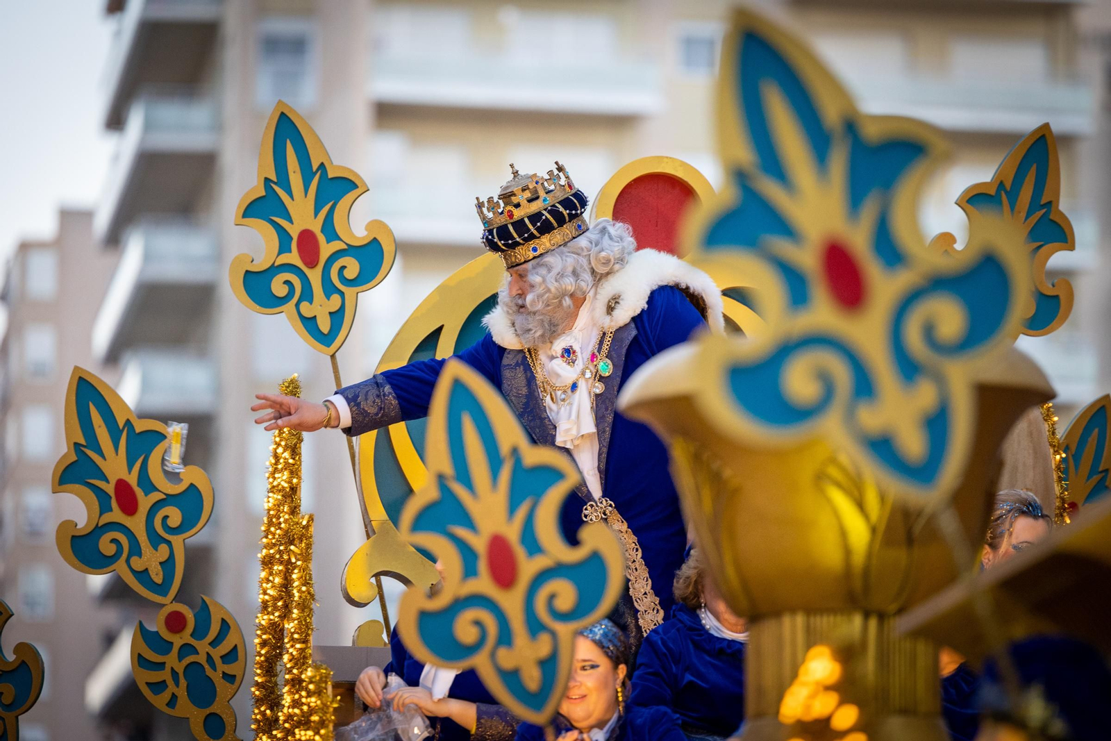 Todas las imágenes de la cabalgata de los Reyes Magos en Cádiz