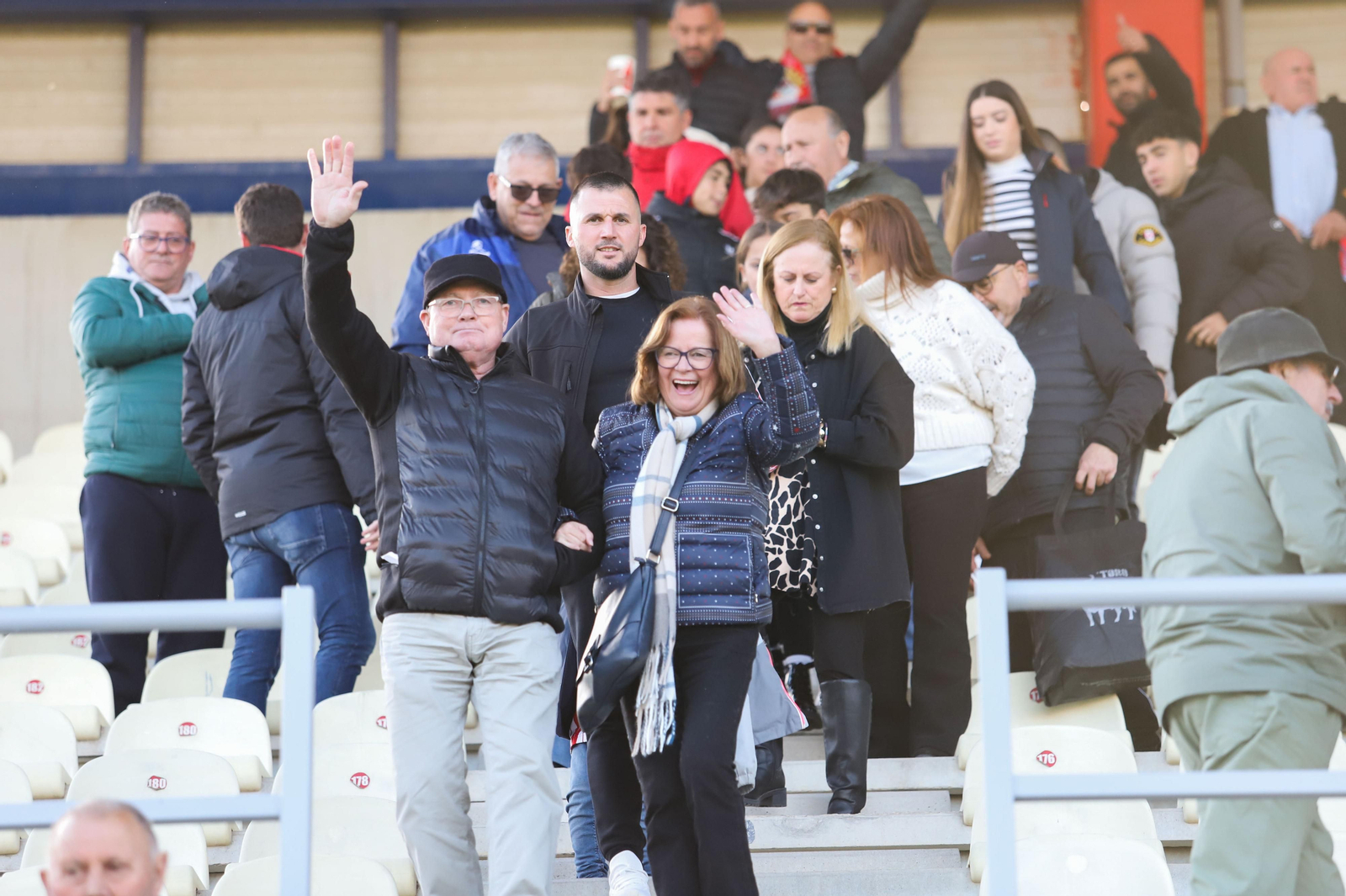 Búscate en el Algeciras CF-Recreativo Granada de Primera Federación