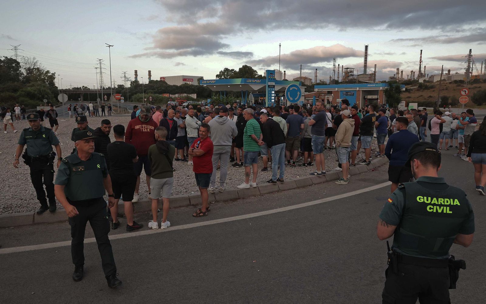 Fotos de la jornada del miércoles de la huelga del metal en el Campo de Gibraltar