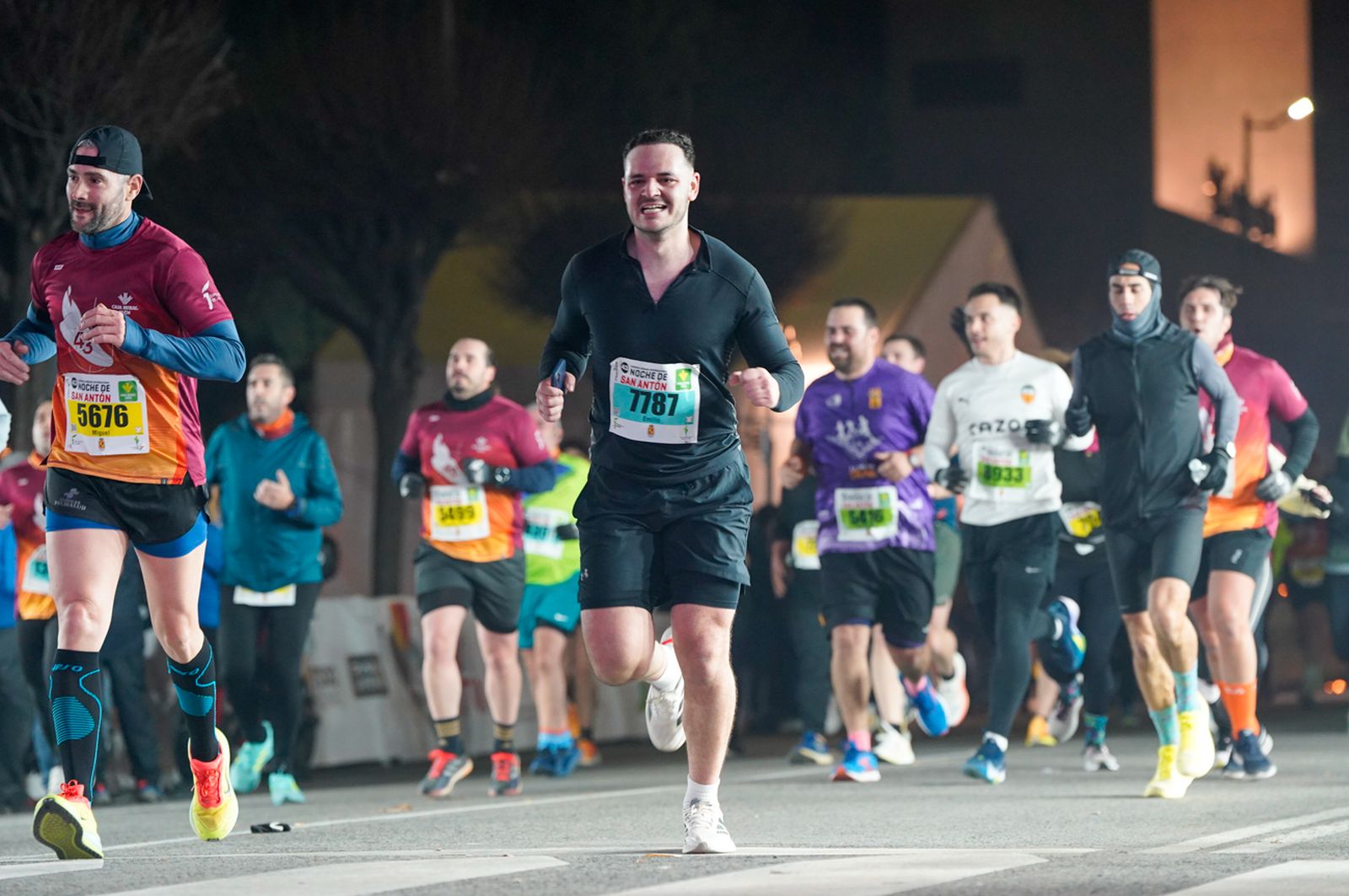En imágenes: búscate en tu llegada a meta de la Carrera de San Antón 2026 (13)