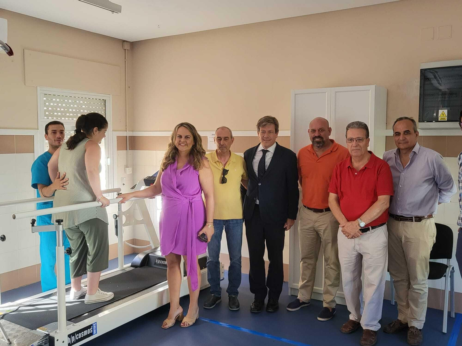 Miriam Mateos, delegada en Andalucía y Ceuta de la Fundación "la Caixa", en su visita a Upacesur.