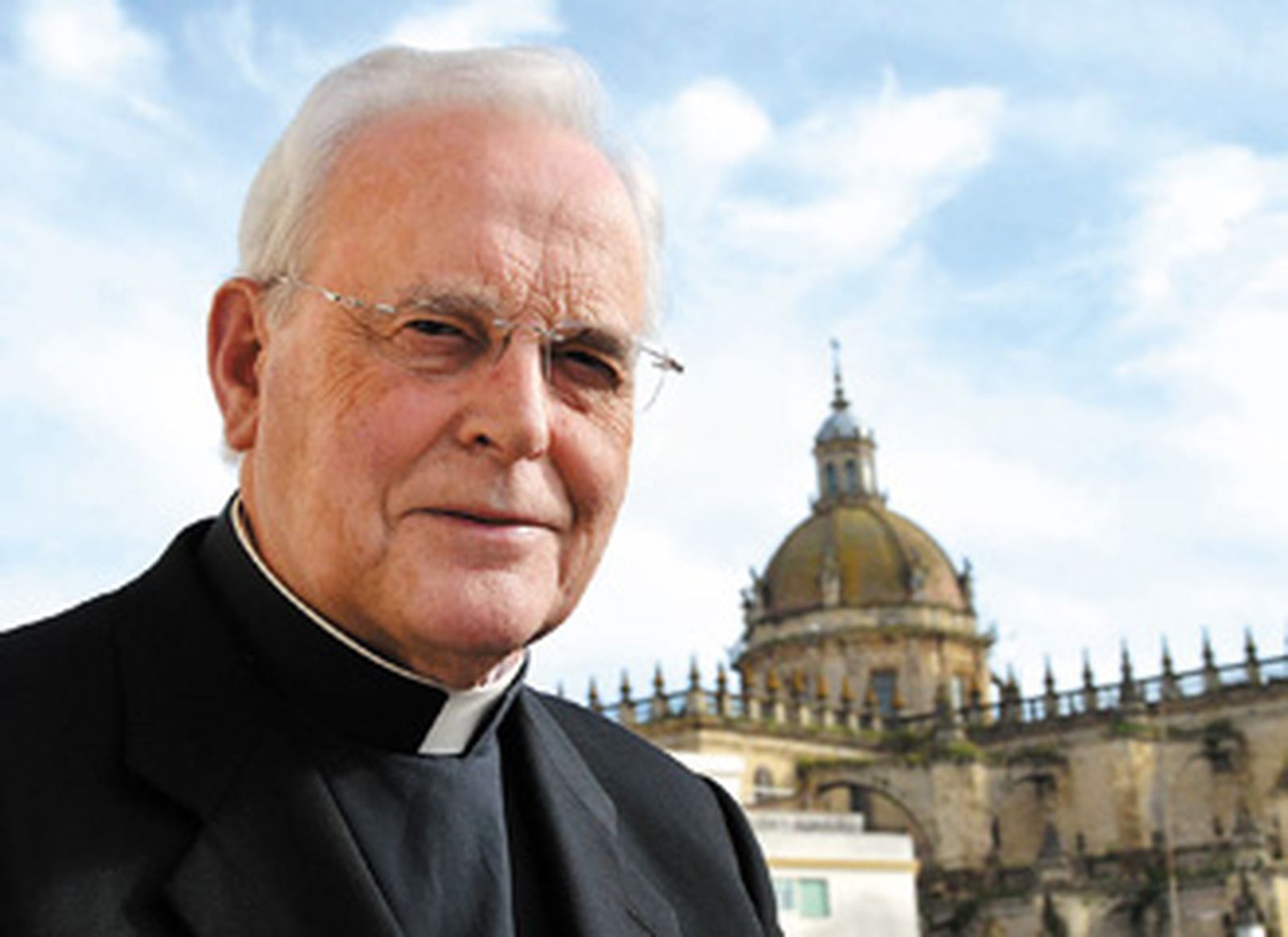 "Las líneas de acción nos las marca la necesidad de la gente"