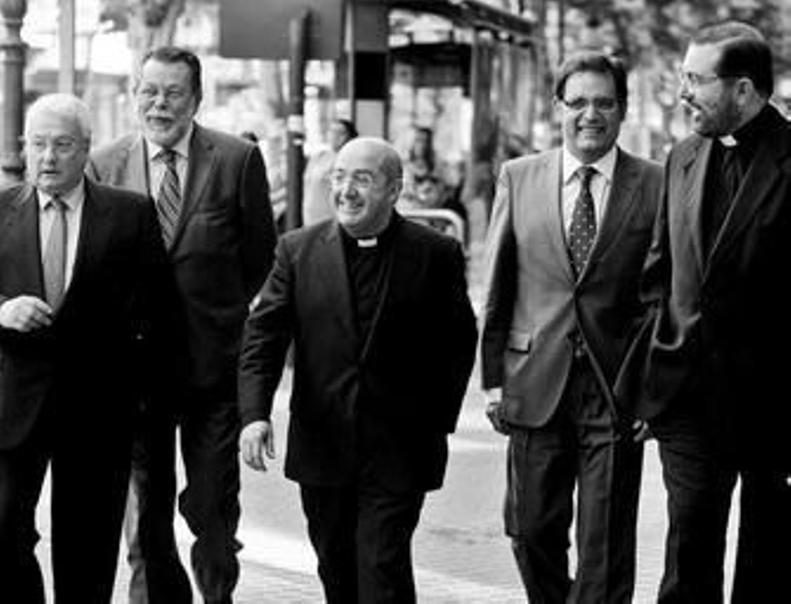 En la imagen, miembros de la cúpulade Cajasur, antes de la última asamblea general, celebrada en junio.