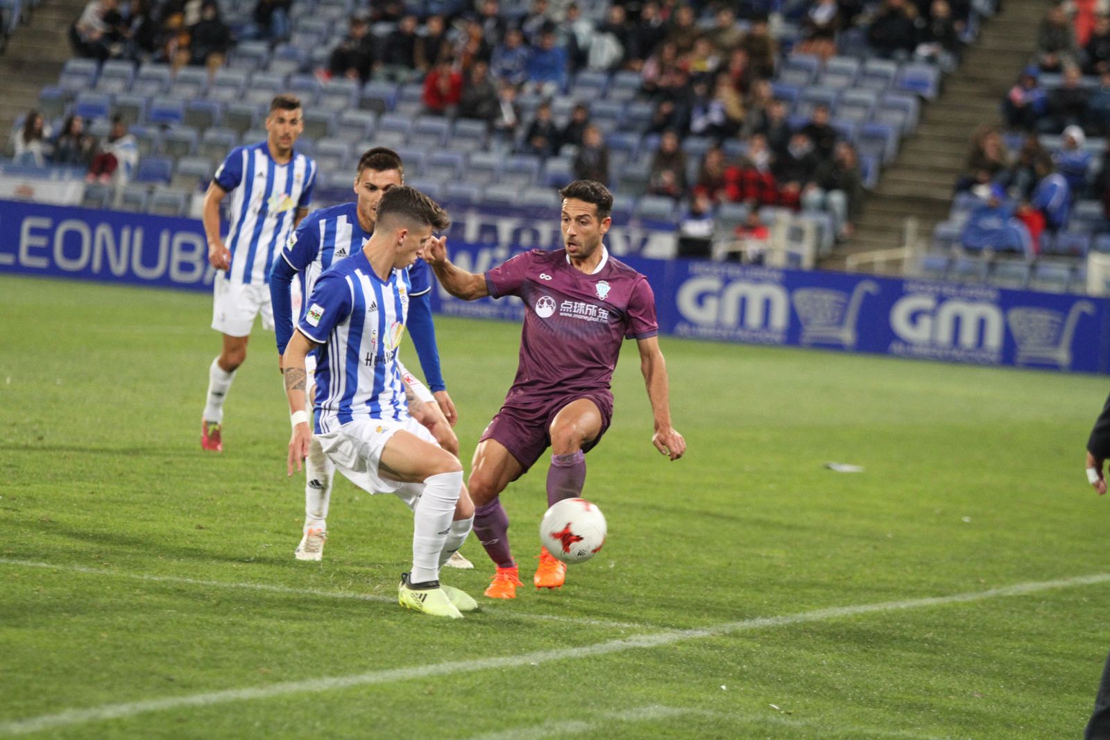 Imágenes del partido entre el Recreativo de Huelva y Jumilla