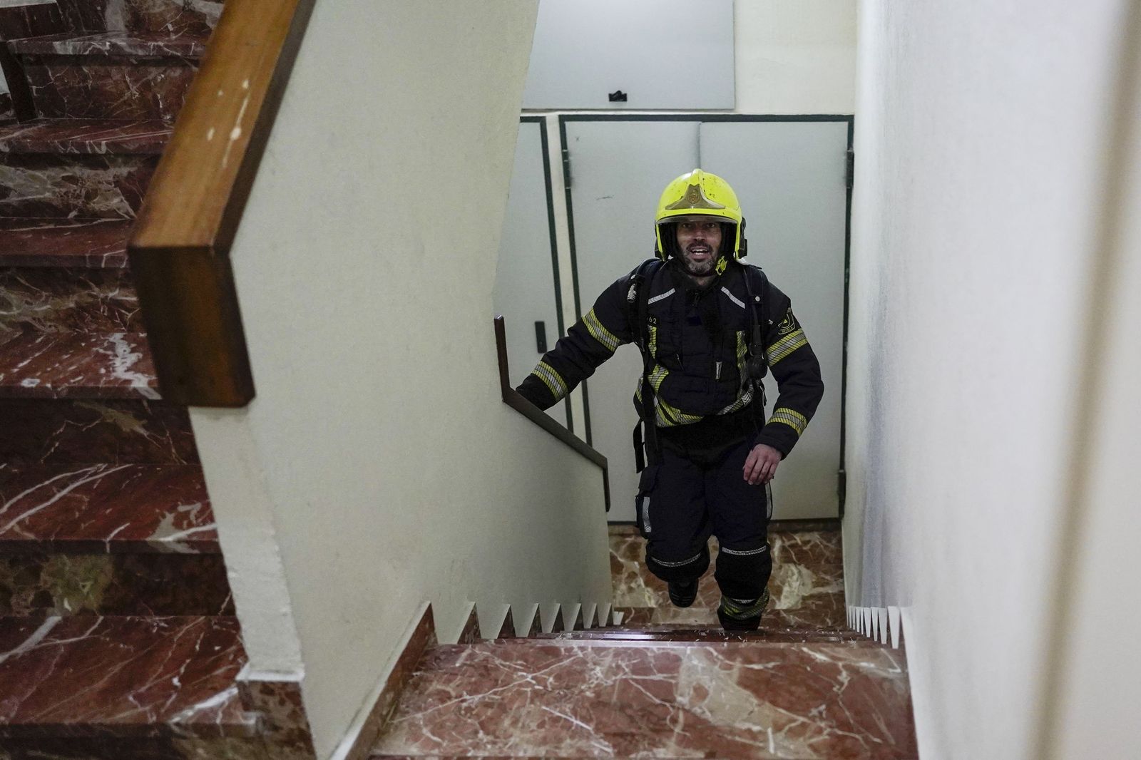 La cronoescalada de los bomberos en la Torre de los Remedios, todas las fotos