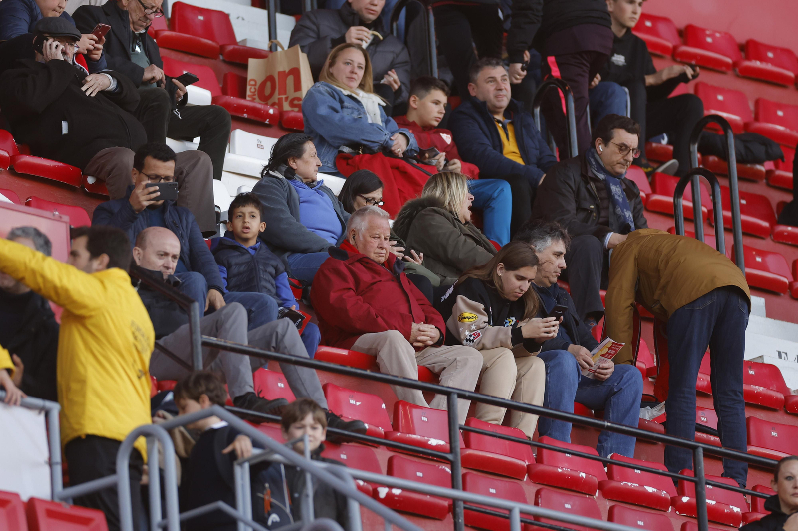 Búscate en las fotos del Sevilla-Mallorca