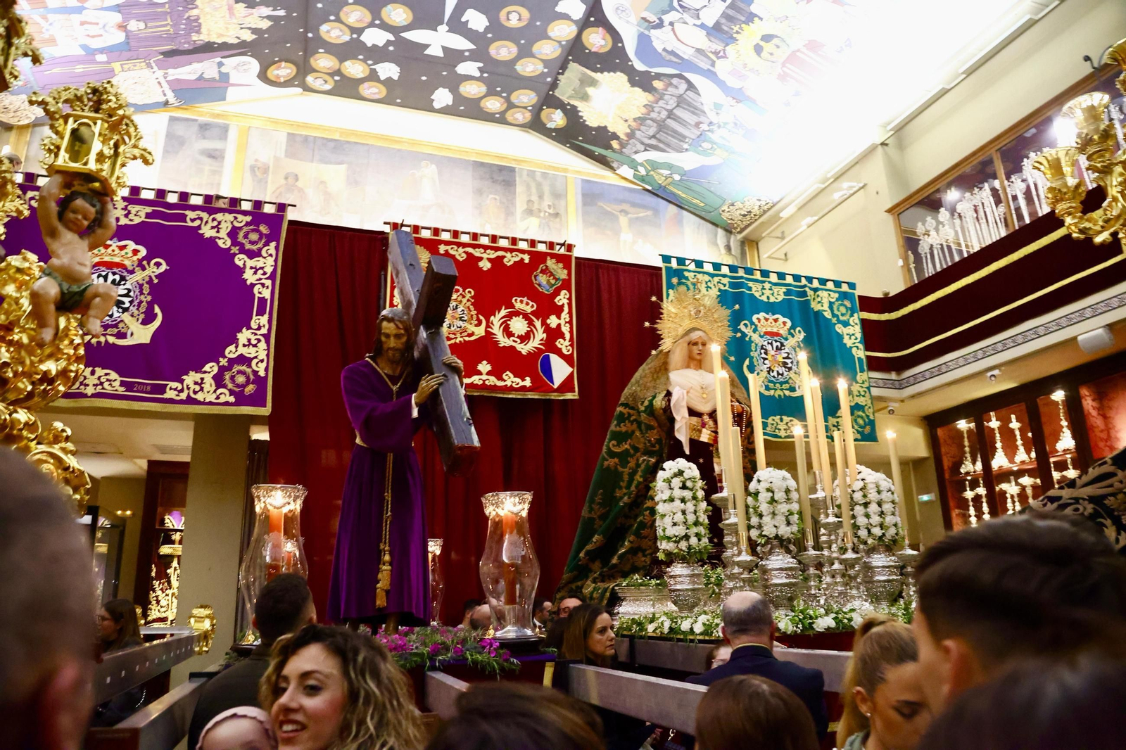 Semana Santa Málaga 2025 | Los traslados de Estudiantes, Paloma y Esperanza, en fotos