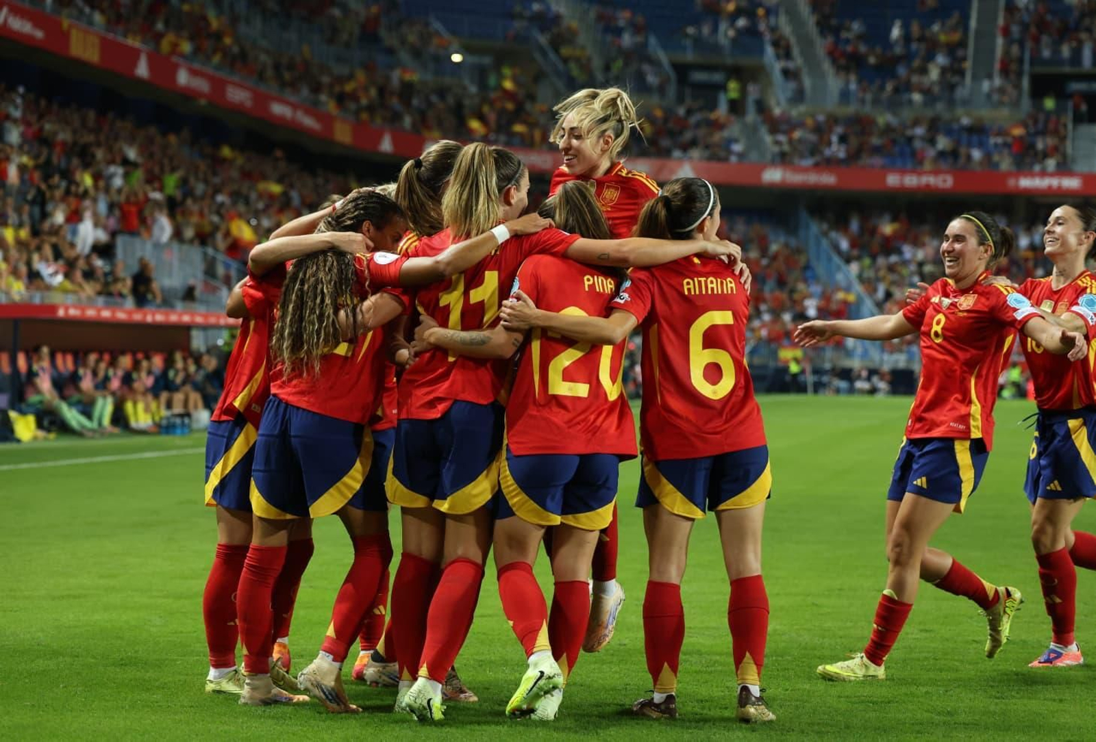 El España-Suecia de Málaga, en fotos