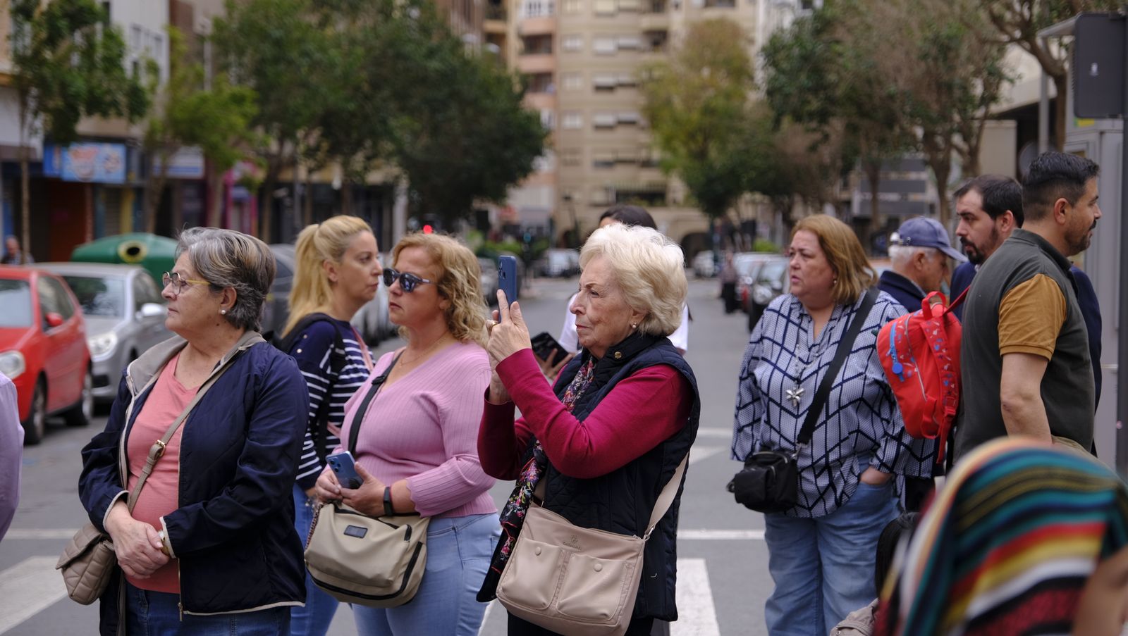 La Borriquita procesiona por las calles de Almería, en imágenes
