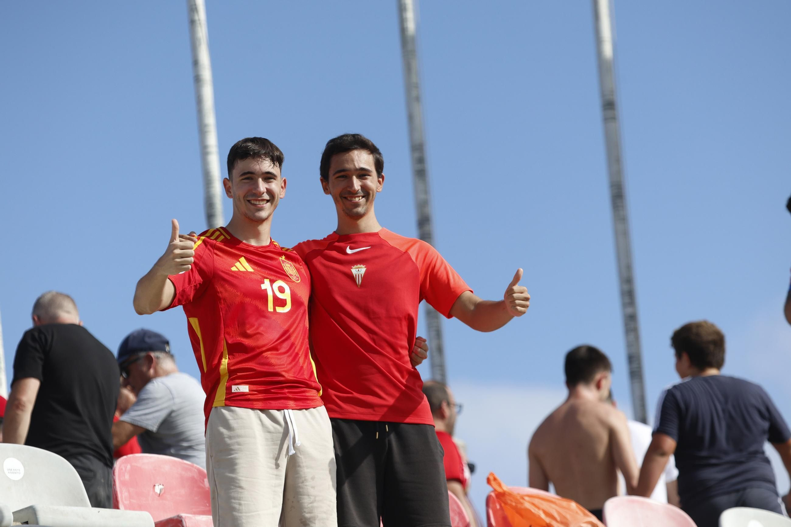 Búscate en las fotos del Algeciras CF - Sabadell en el Nuevo Mirador