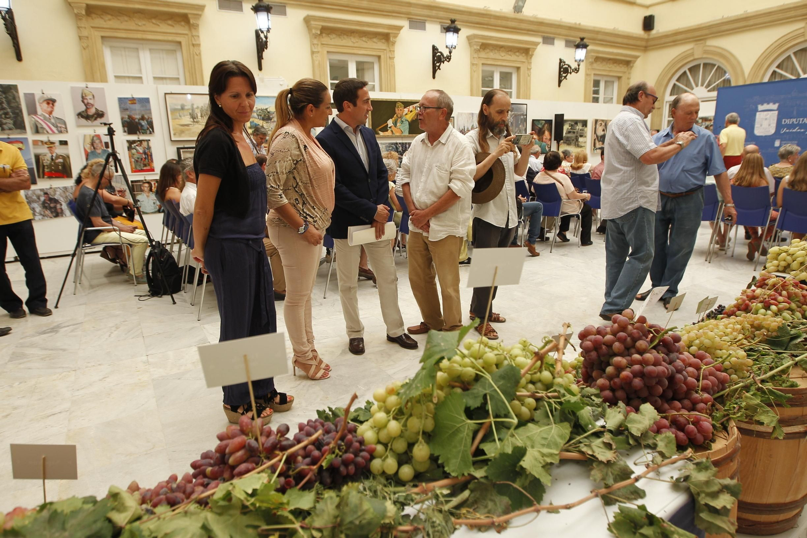 Las imágenes de la XIII Muestra de Variedades Históricas de Uvas de Mesa de la Provincia