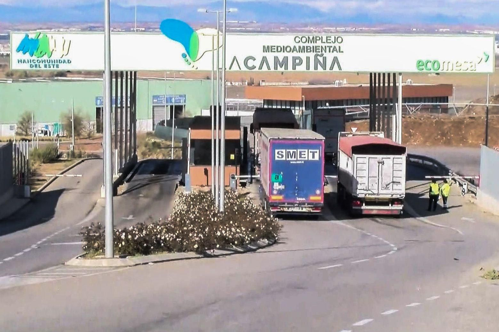 Planta de reciclaje donde han encontrado los restos del bebé. Planta de reciclaje donde han encontrado los restos del bebé.
