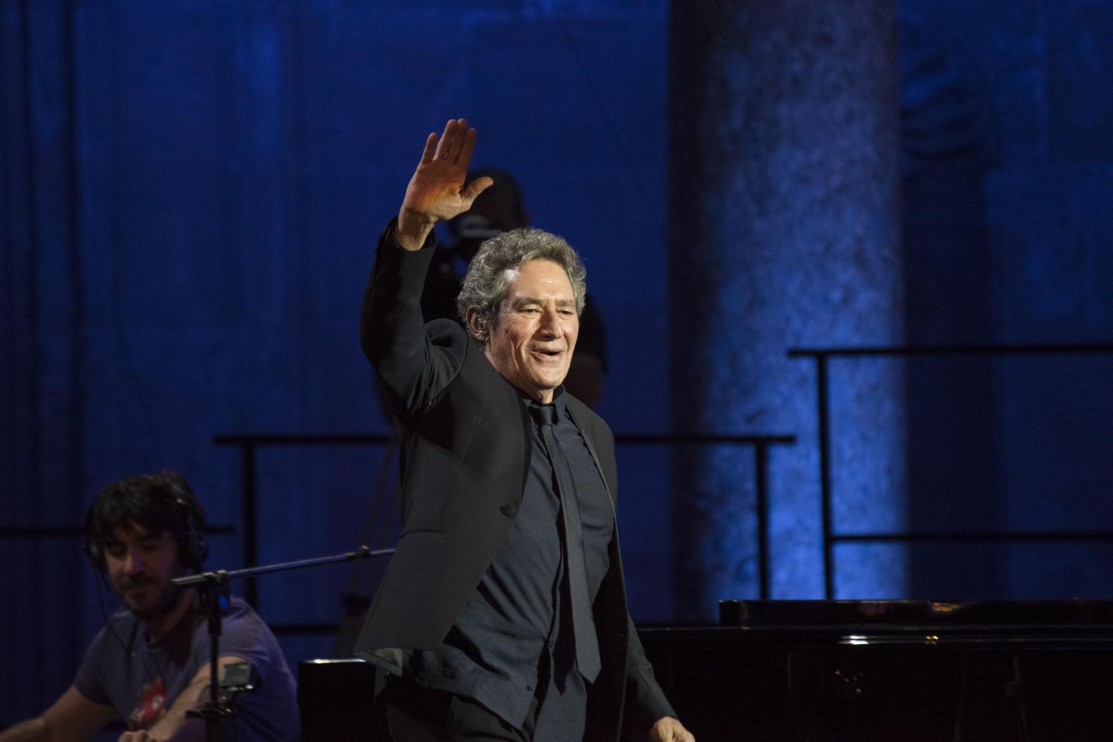 Miguel Ríos, durante una de sus últimas actuaciones.