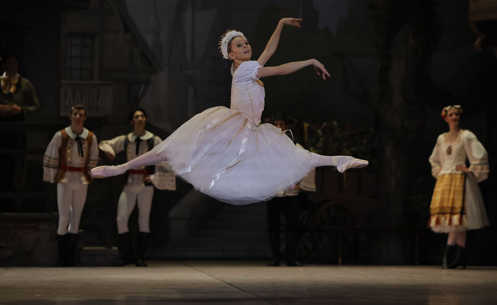 Coppélia en el Teatro de la Maestranza de Sevilla