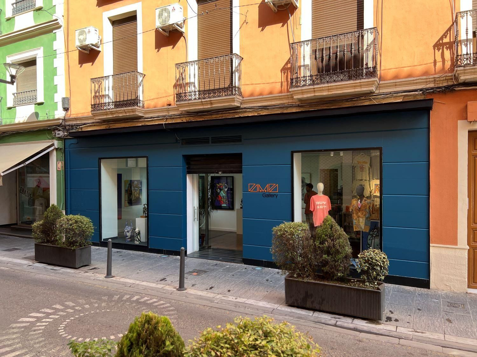 Así es Rampa: la nueva galería de arte contemporáneo con obras de Belin en el centro de Linares
