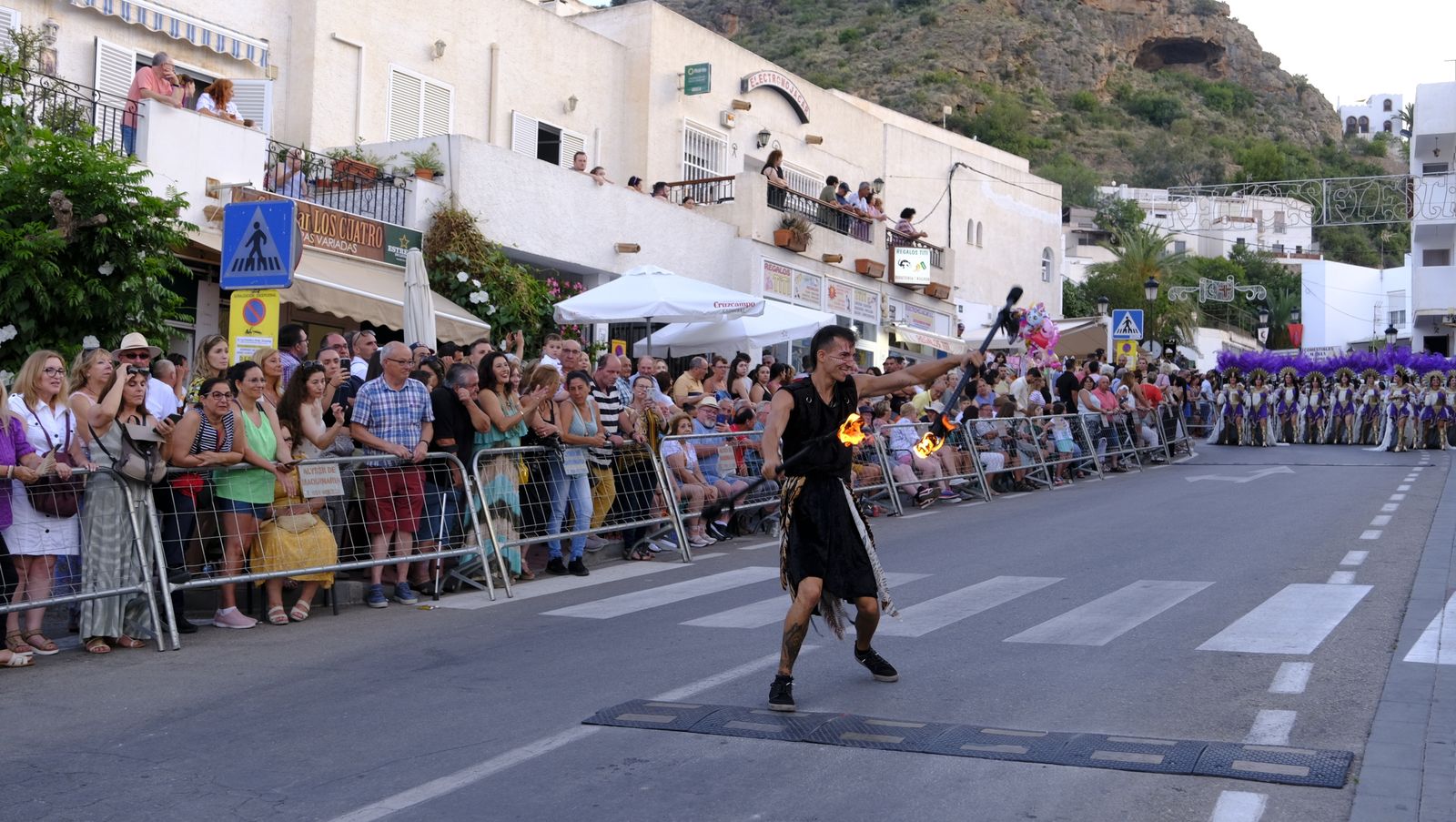 Imágenes del desfile de Moros y Cristianos 2023, en Mojácar