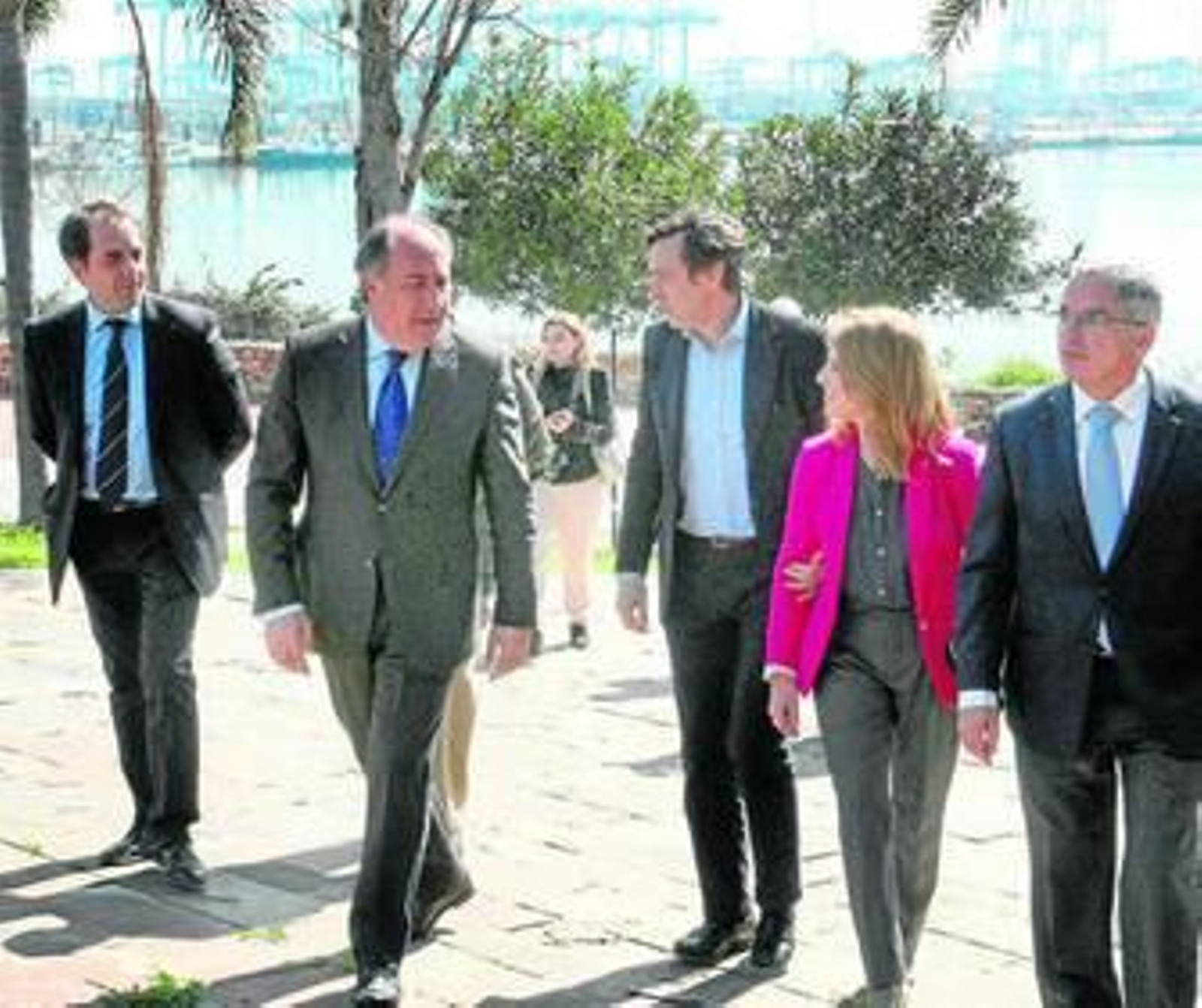 Antonio Saldaña, José Ignacio Landaluce, Rafael Hernando y Ana Mestre en el encuentro con los empresarios.