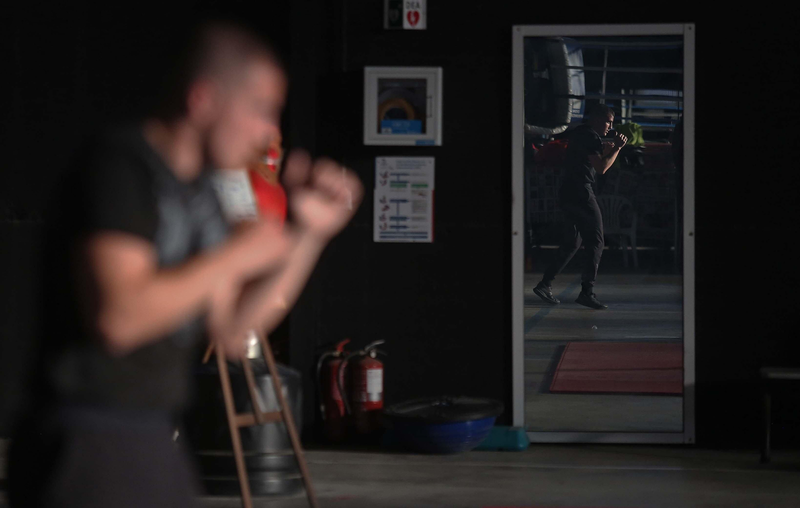 Fotos del entrenamiento previo al debut profesional de los boxeadores Christian Tocón Pérez Abdellah y Tyronne Buttigieg del Club Don Principe de La Línea Fotos del entrenamiento previo al debut profesional de los boxeadores Christian Tocón Pérez Abdellah y Tyronne Buttigieg del Club Don Principe de La Línea