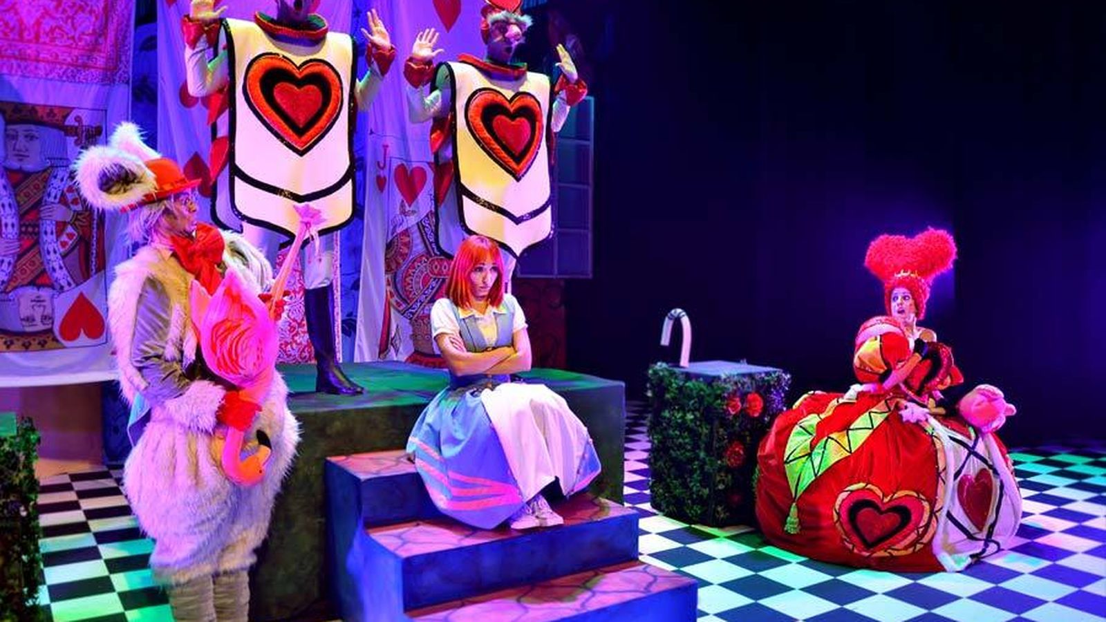 Alicia en el musical de las maravillas