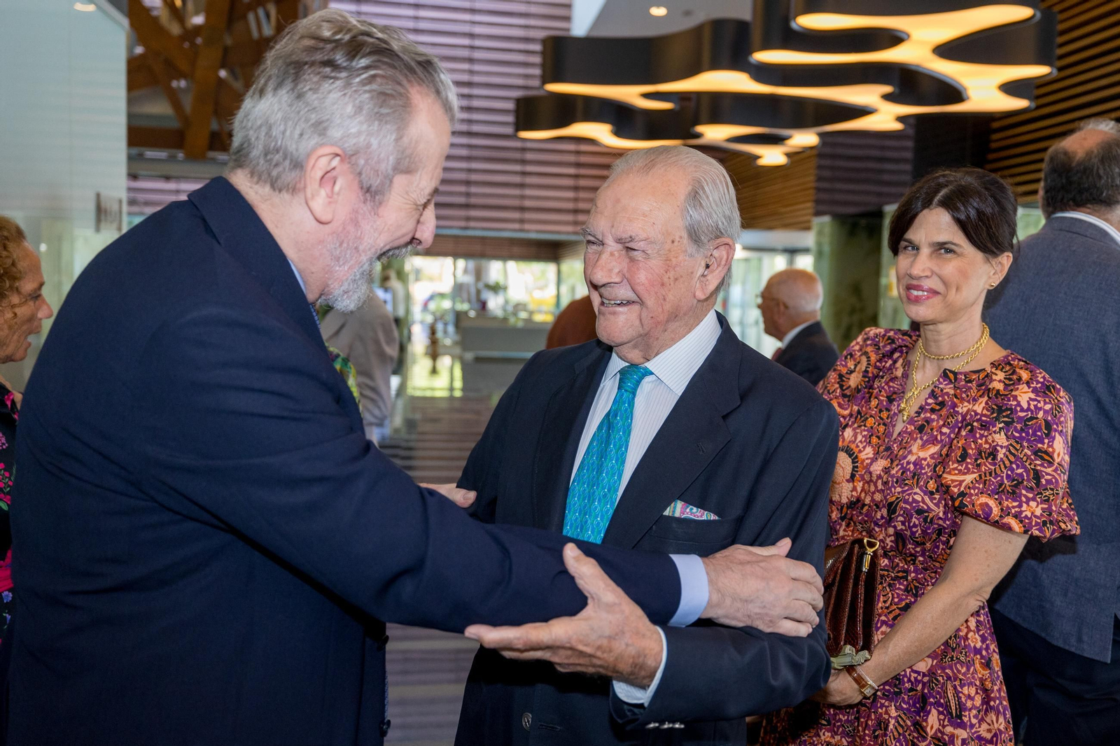 Las imágenes de la entrega del IX Premio Federico Joly a José Bohórquez Mora-Figueroa en Cádiz