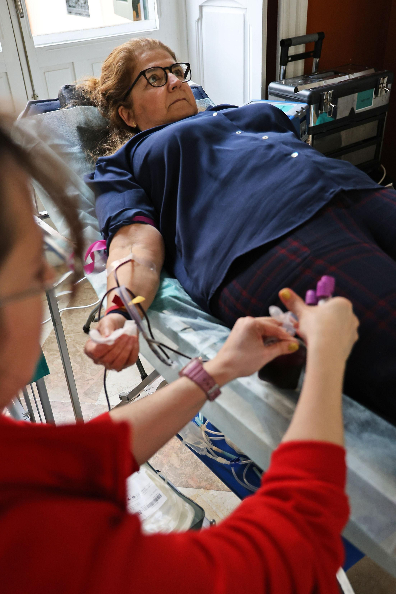 Imágenes de la primera macrocolecta de sangre de este año en Huelva