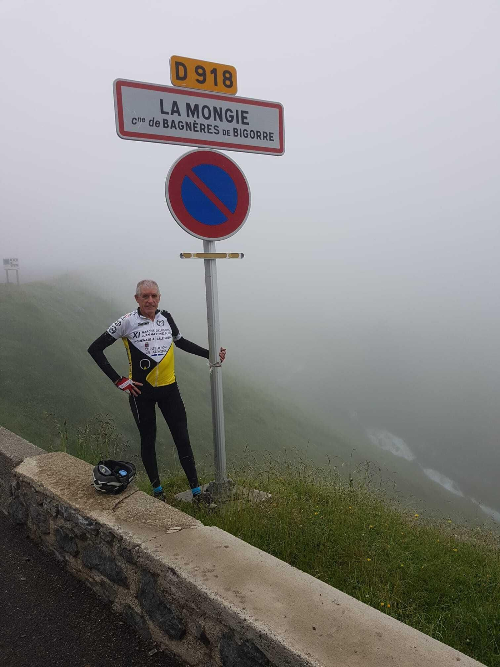 Fotogalería de la Transpirenaica de cuatro almerienses.