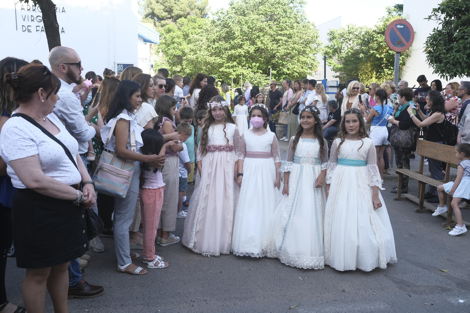 La procesión de la Virgen de Fátima de Córdoba, en imágenes