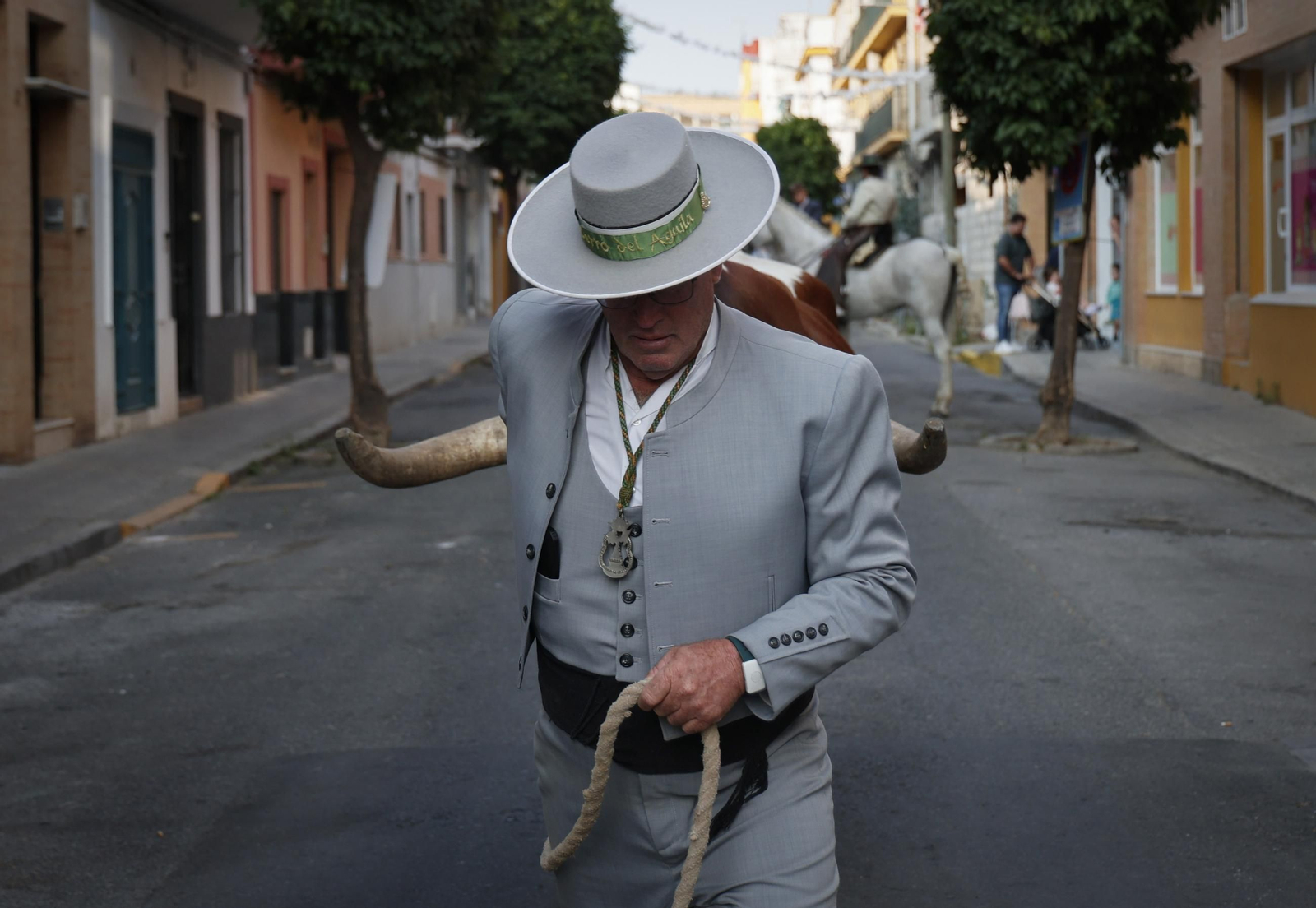 La salida de la Hermandad del Cerro en imágenes