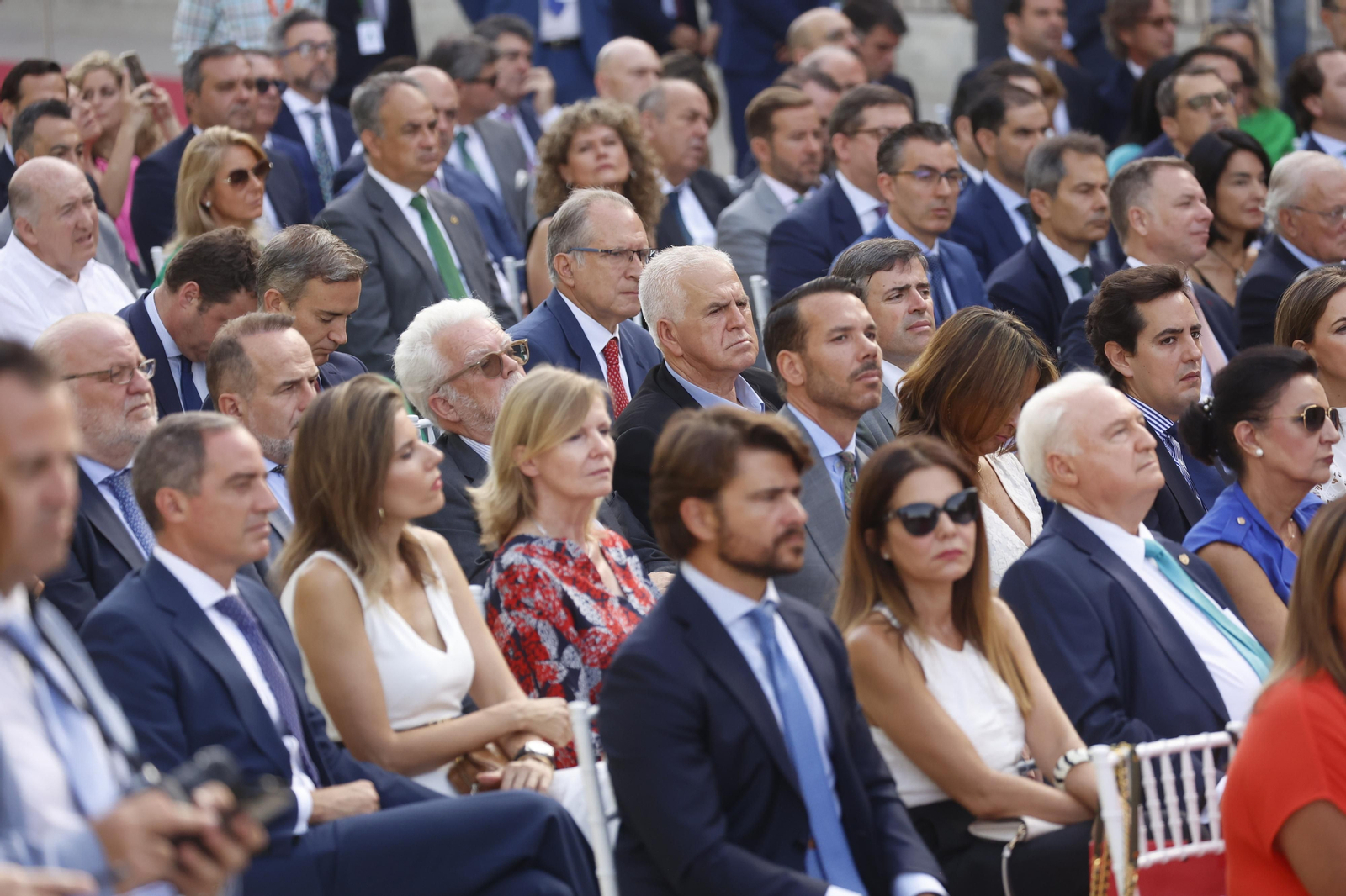 La toma de posesión de Juanma Moreno en imágenes