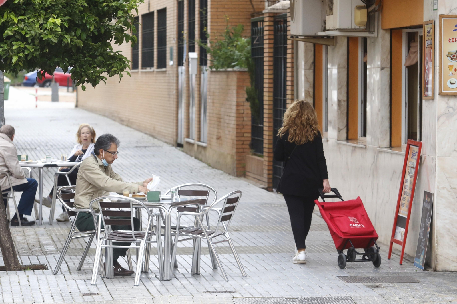 Las fotos del primer día de la fase 1 de la desescalada en Córdoba