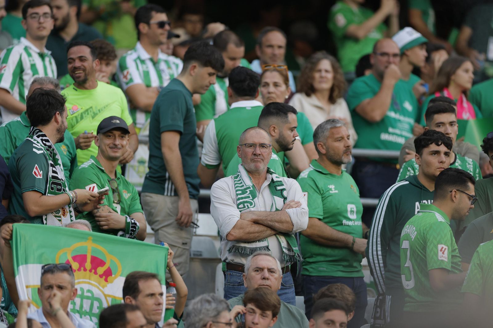 Búscate en las fotos del Betis - Fiorentina