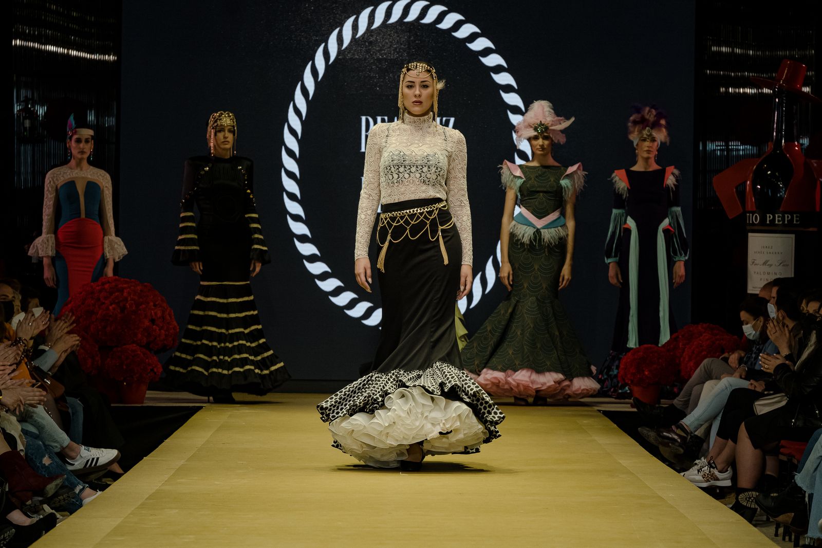 Desfile Certamen Noveles Diseñadores