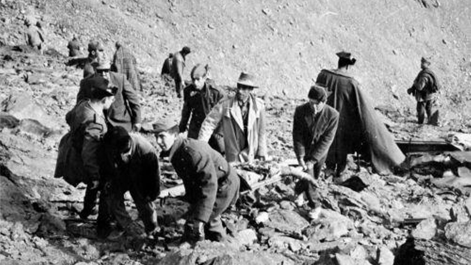 Rescate de los fallecidos en el Goterón.