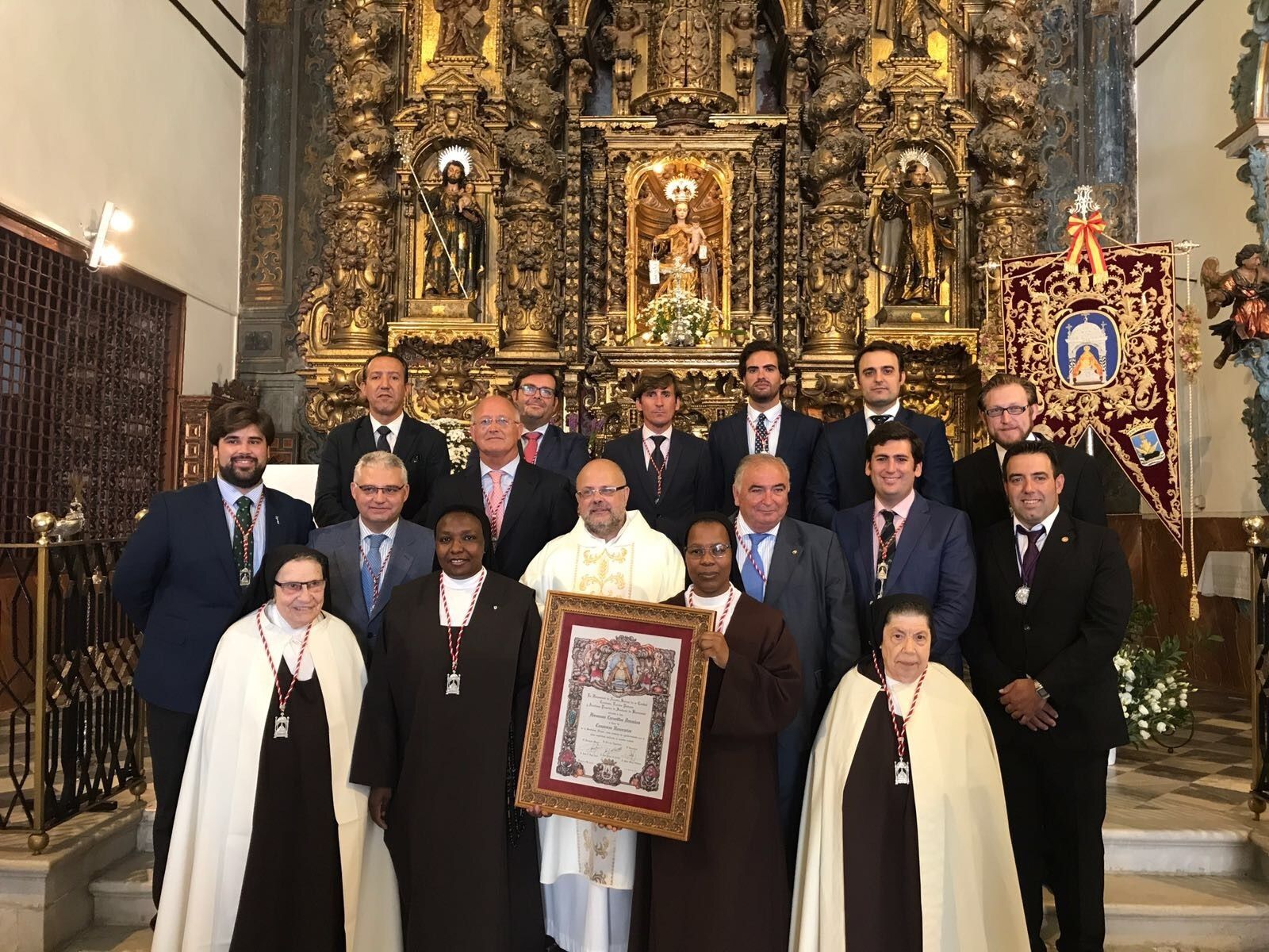 Las carmelitas descalzas, camareras      de la Caridad