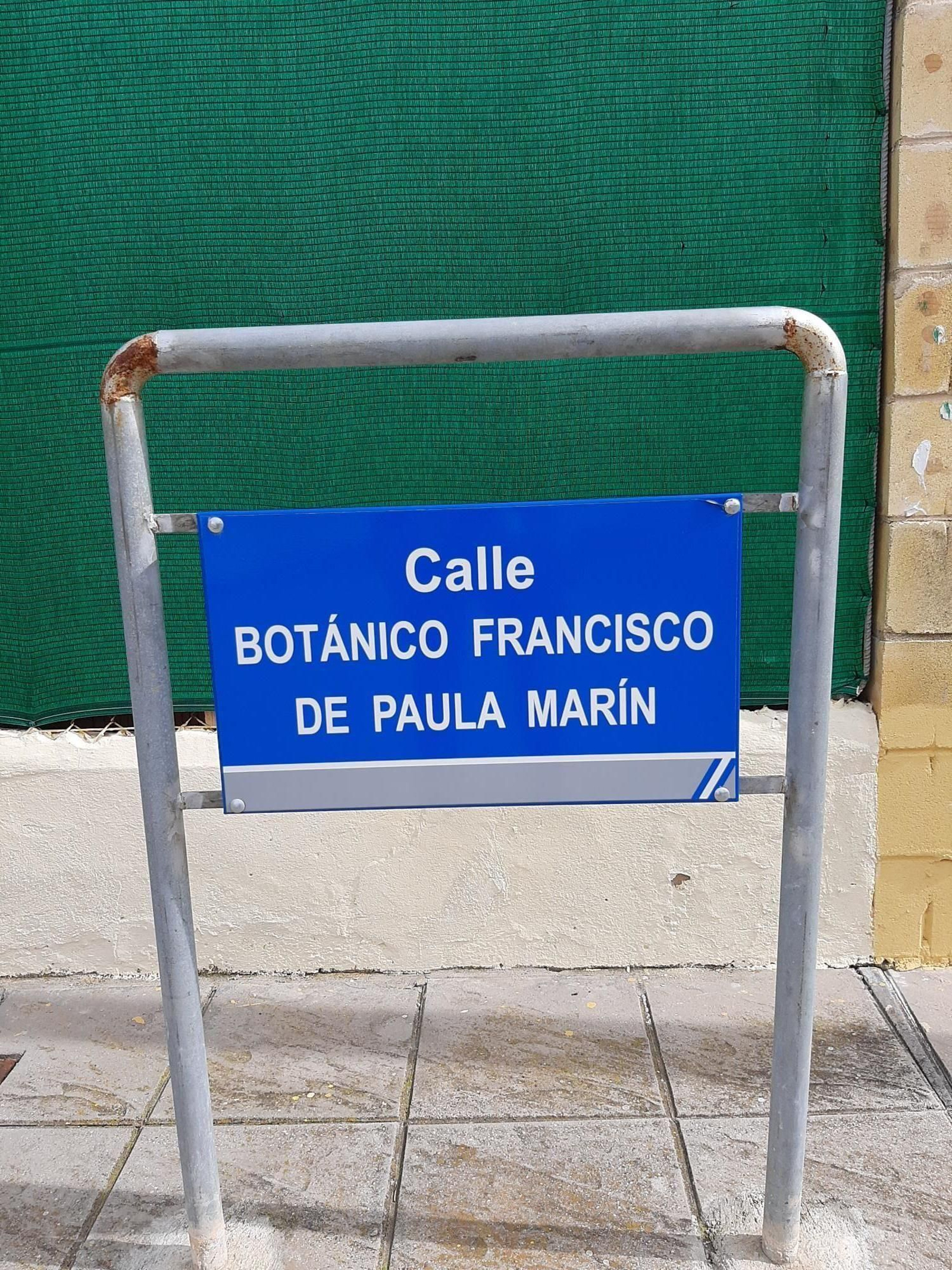 Calle dedicada al jerezano Francisco de Paula Marín.