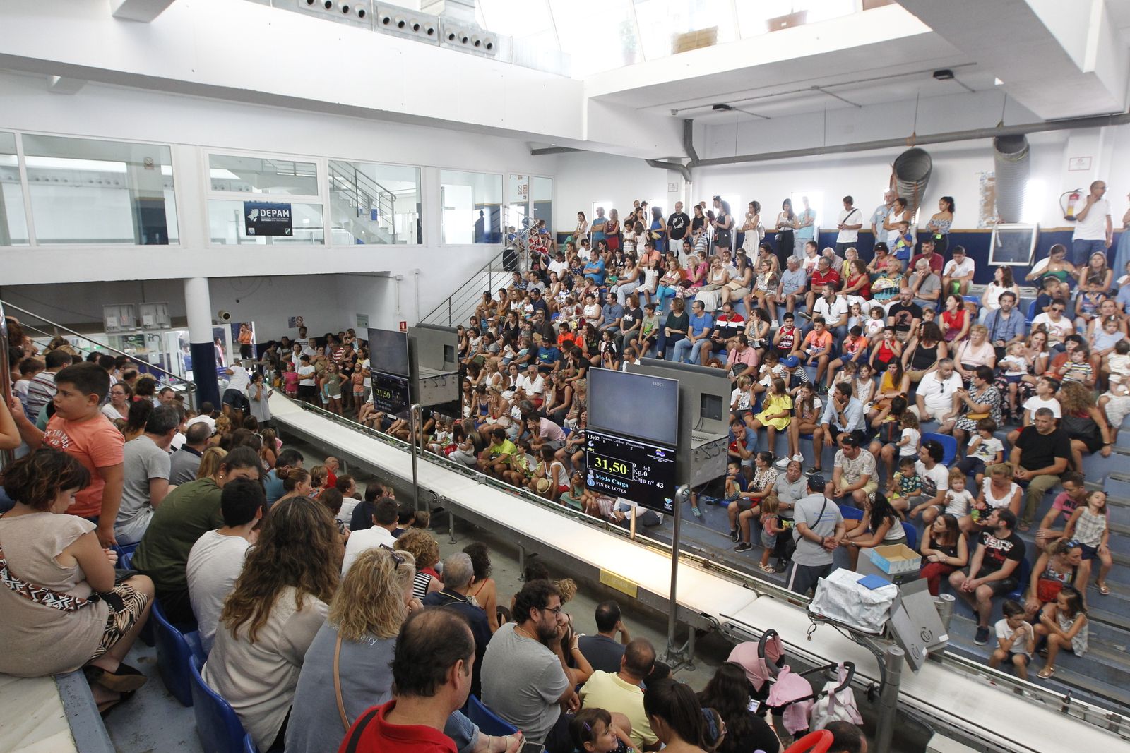 Fotogalería Jornada Puertas Abiertas Puerto Pesquero Almería