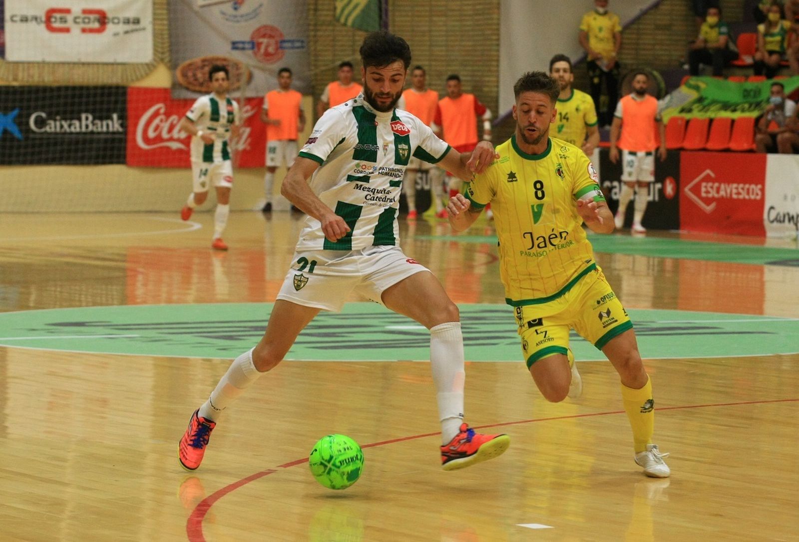 Las imágenes de la victoria del Córdoba Futsal en Jaén
