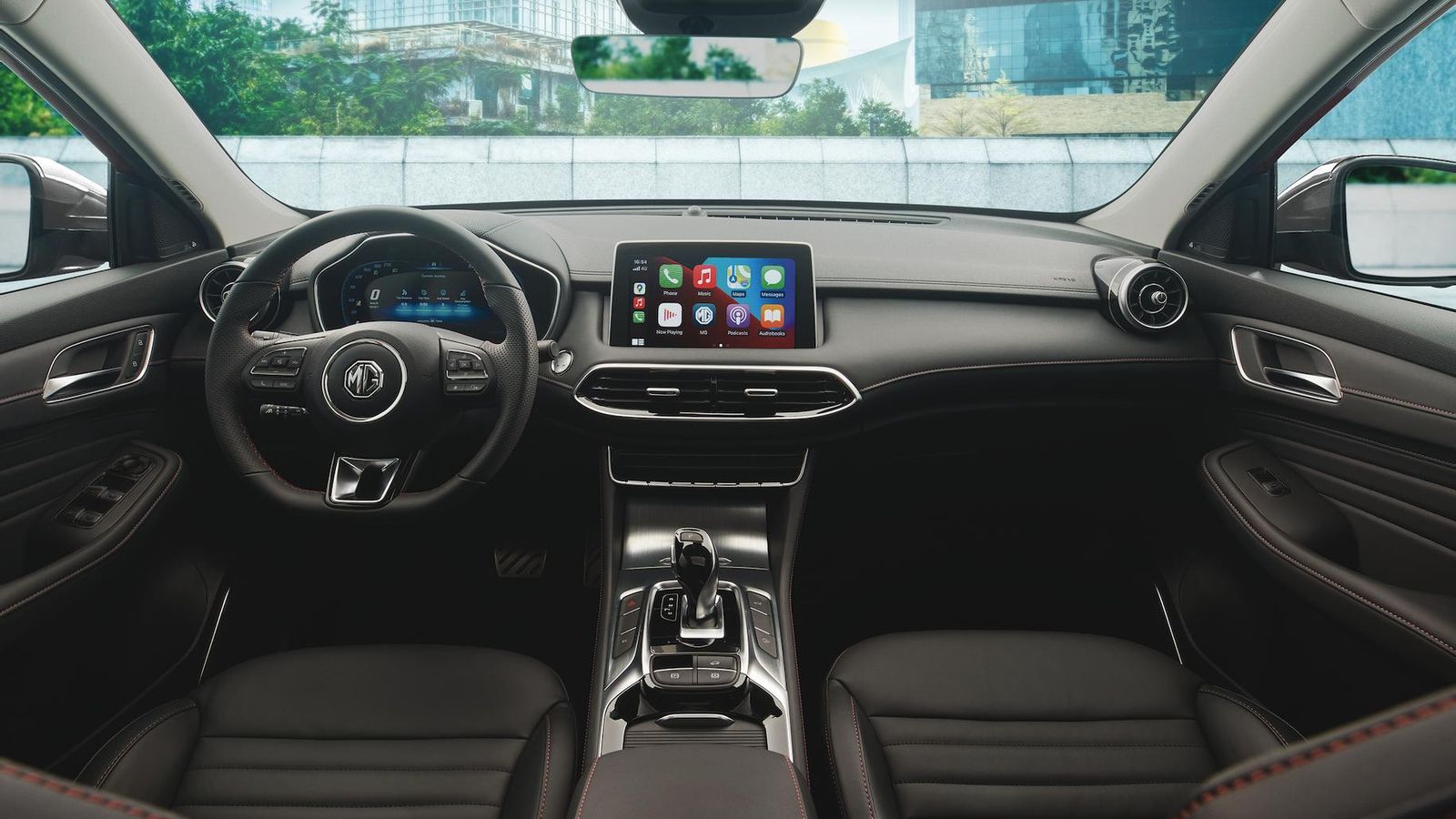 El equipo de infoentretenimiento tiene un nuevo sistema operativo. Cuenta con navegador desde el nivel Comfort.