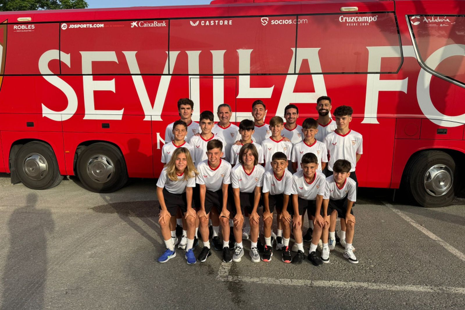 El Alevín A del Sevilla, justo antes de partir hacia Villarreal para LaLiga FC Futures
