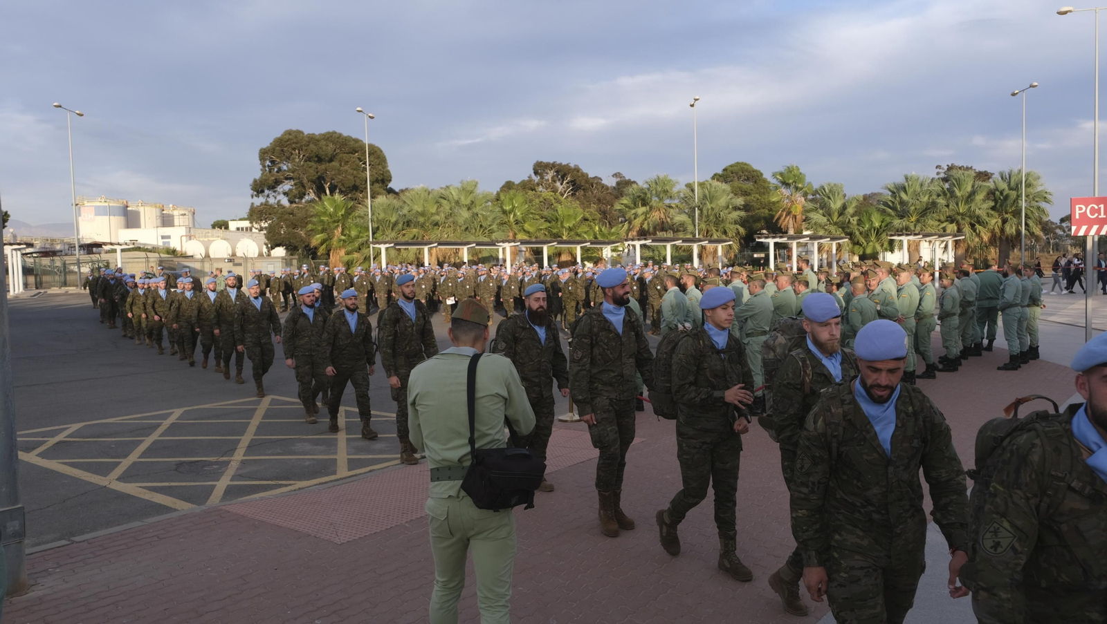 Imágenes de la salida del segundo contingente de La Legión con destino el Líbano