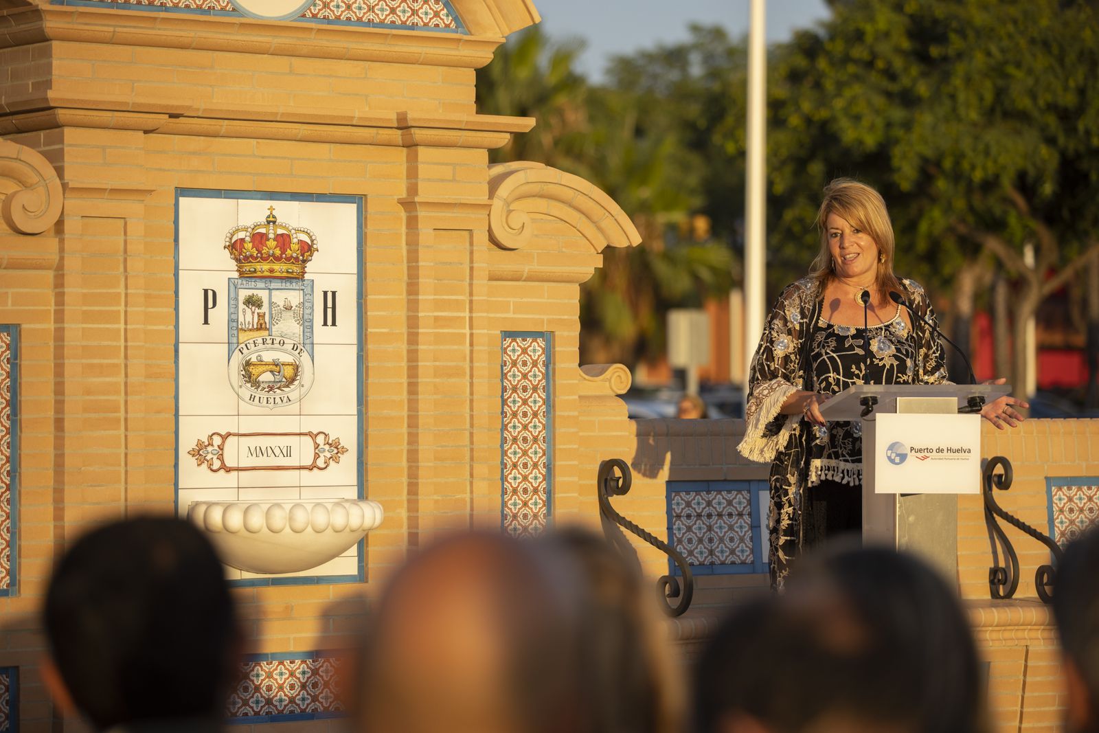 Imágenes de la inauguración De la Fuente de las Naciones en el Paseo de la Ría